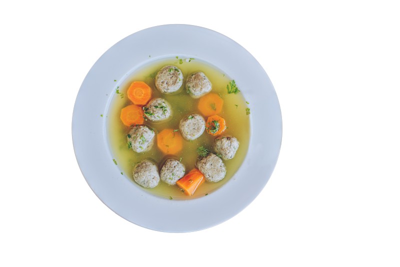 BISTRA VOJVOĐANSKA SUPA SA KNEDLAMA OD PILEĆE DŽIGERICE